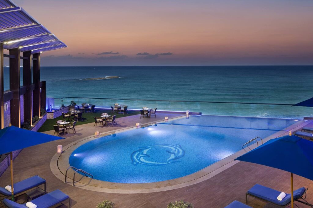 Dachpool des Hilton Alexandria Corniche
