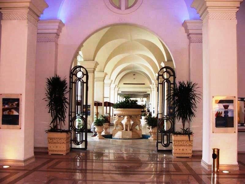 Pyramids Park Resort Cairo – Hotelansicht