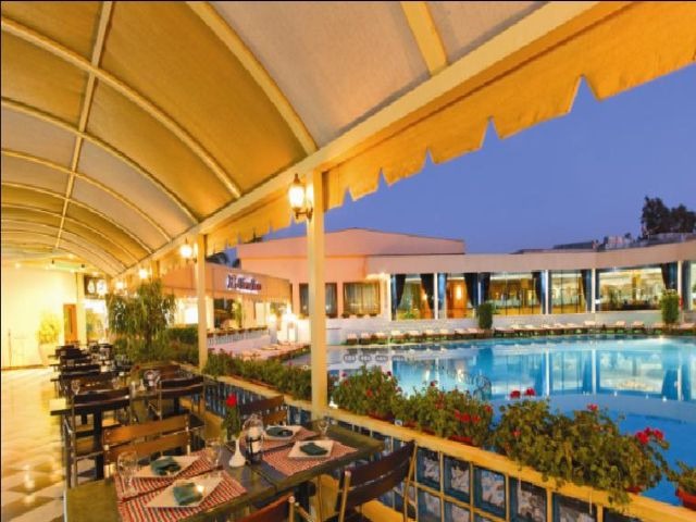 Steigenberger Pyramids Cairo – Hotelansicht