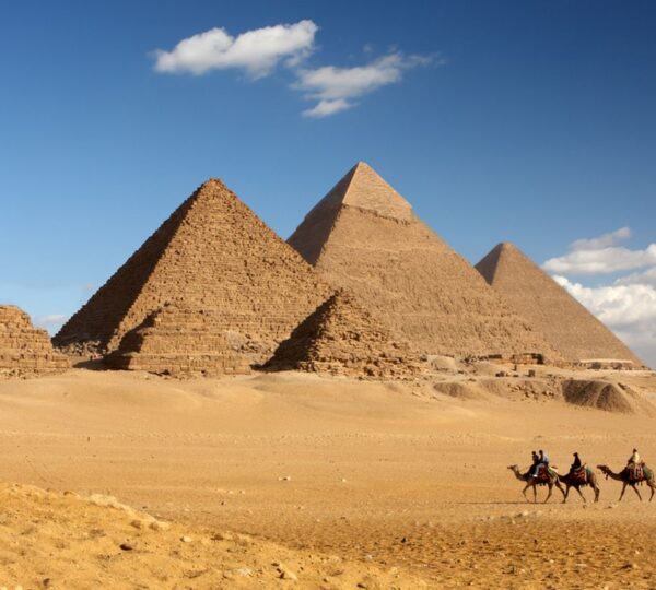 Pyramiden von Gizeh bei einer Lilly Reisen Studienreise
