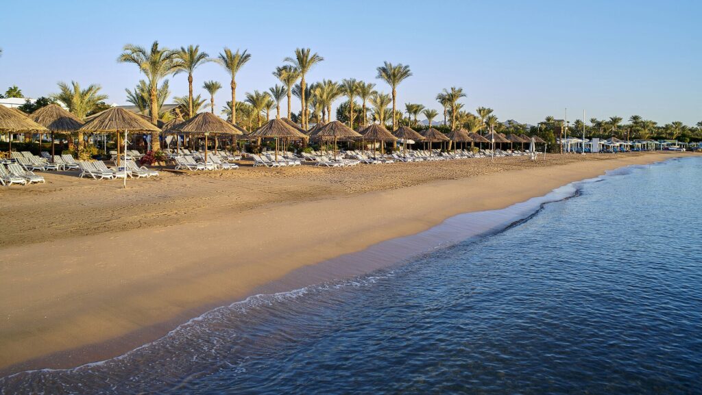 Privater Sandstrand des Maritim Jolie Ville Sharm El Sheikh