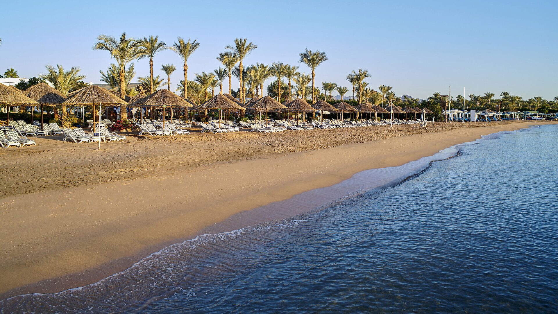 Privater Sandstrand des Maritim Jolie Ville Sharm El Sheikh